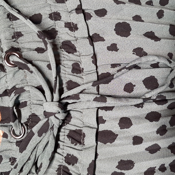 New Green leopard print pleaded skirt - Picture 6 of 7